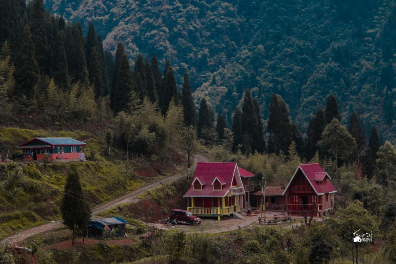 דרג'ילינג Spring Brooks Homestay מראה חיצוני תמונה